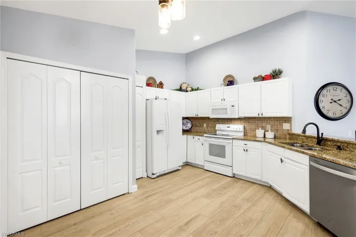 9331 Spring Run Blvd 3002, Estero, Florida 34135