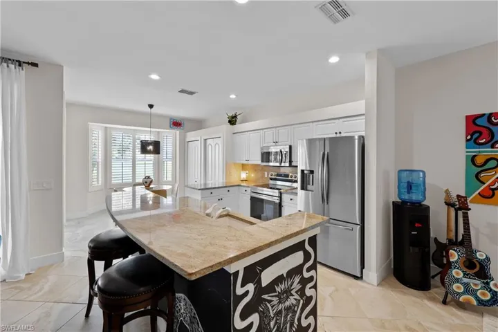 breakfast bar