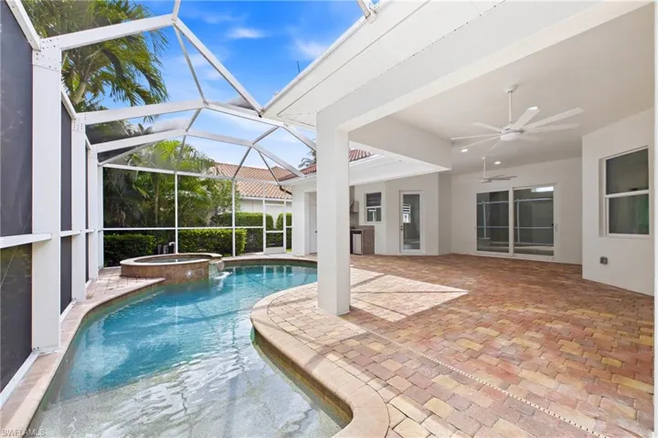 1817 Lagoon Ln, Cape Coral, Florida 33914