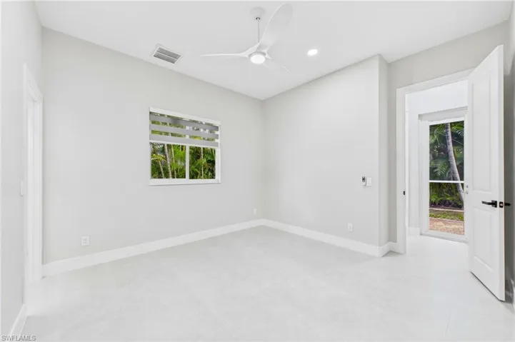 Guest bedroom