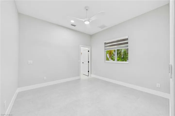 Guest bedroom with walk in closet