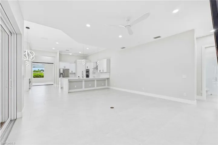 1817 Lagoon Ln, Cape Coral, Florida 33914