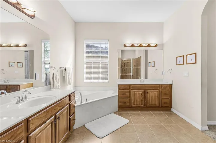 9132 Leatherwood Loop, Lehigh Acres, Florida 33936