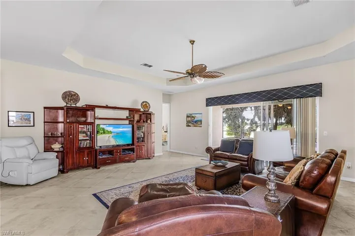 9132 Leatherwood Loop, Lehigh Acres, Florida 33936