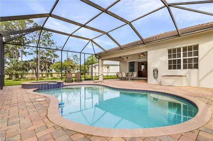 9132 Leatherwood Loop, Lehigh Acres, Florida 33936