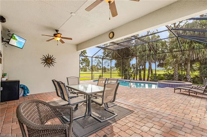 9132 Leatherwood Loop, Lehigh Acres, Florida 33936