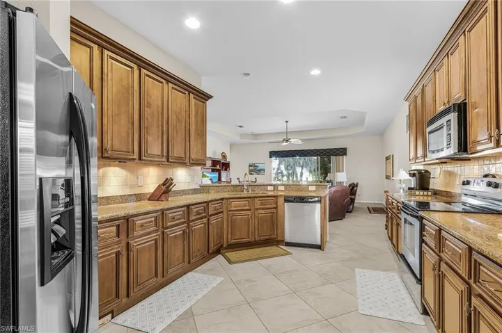 9132 Leatherwood Loop, Lehigh Acres, Florida 33936