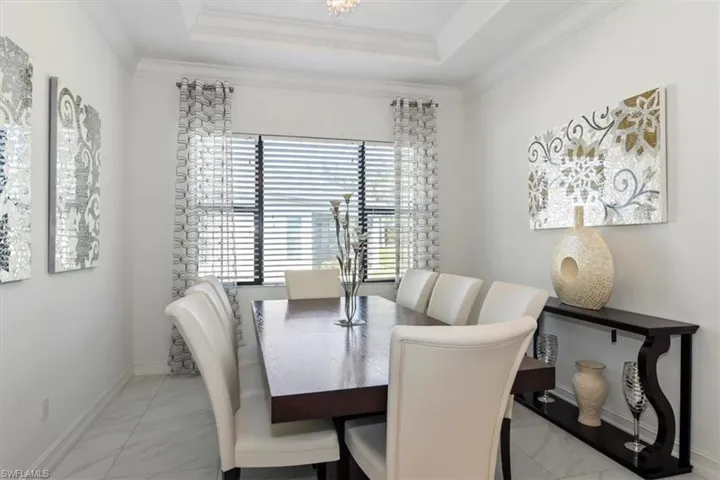 9236  Woodhurst  DR, Naples, FL 34120