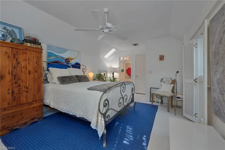 2nd floor primary bedroom
