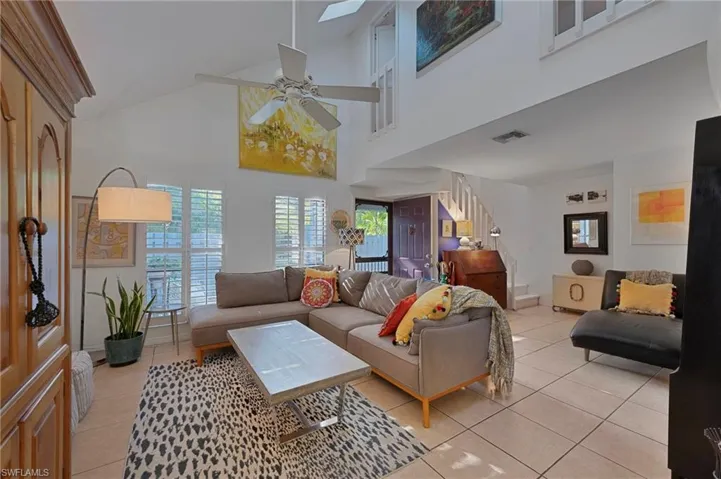 Spacious and bright Great Room