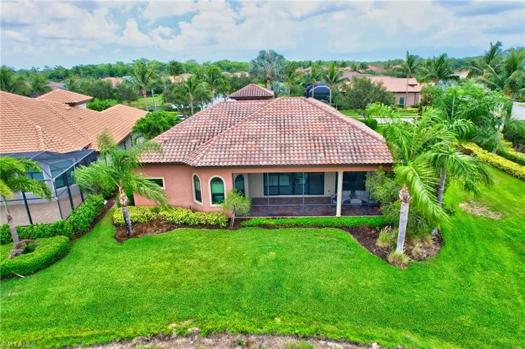 6528 Costa CIR, Naples, FL 34113,225051017