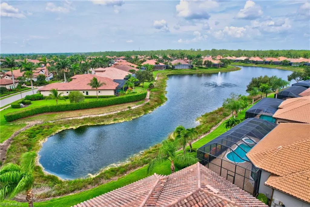 6528 Costa CIR, Naples, FL 34113,225051017