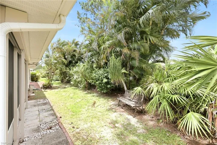 457 Bethany Village Cir, Lehigh Acres, Florida 33936