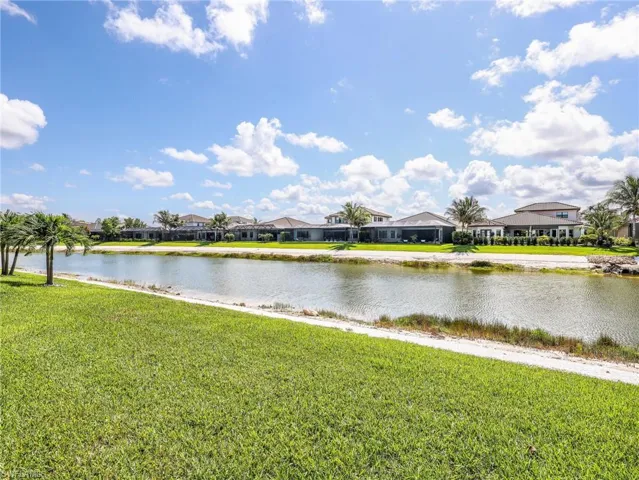 4716 Kensington Cir, Naples, Florida 34119