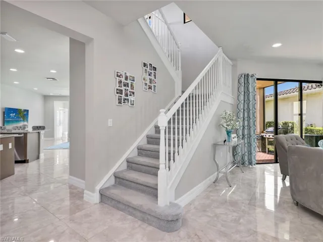 4716 Kensington Cir, Naples, Florida 34119