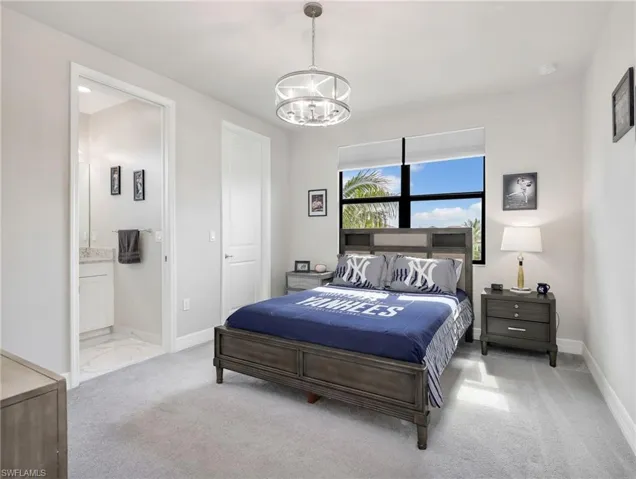 Bedroom 5 ENSUITE with walk in closet