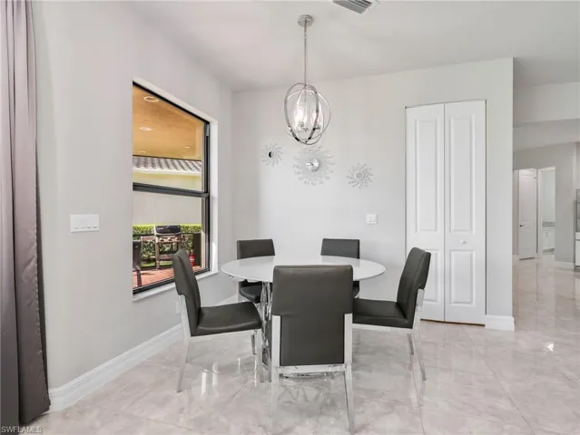 4716 Kensington Cir, Naples, Florida 34119