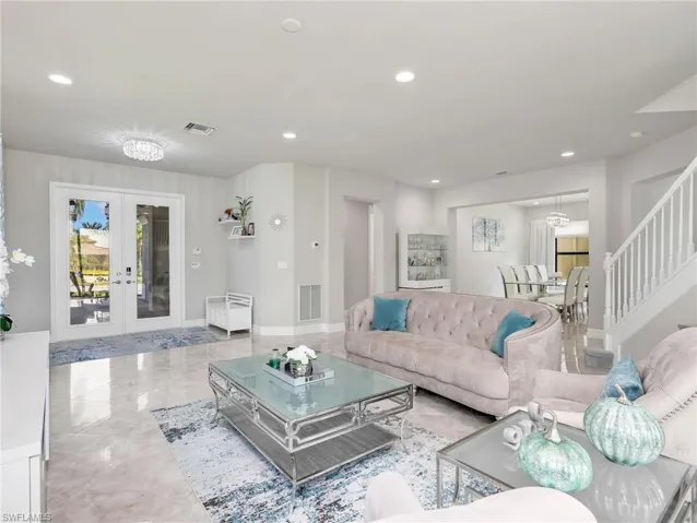 4716 Kensington Cir, Naples, Florida 34119