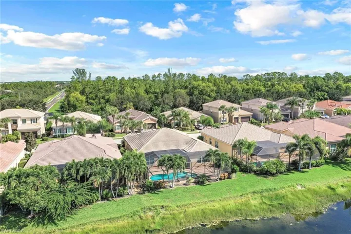 6592  Marbella  LN, Naples, FL 34105