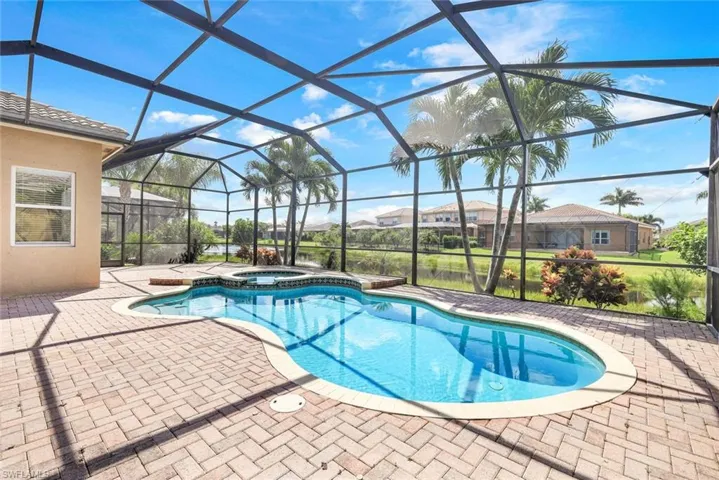 6592  Marbella  LN, Naples, FL 34105