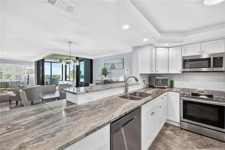 Open kitchen