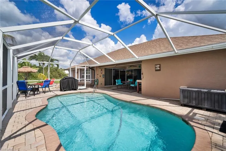 412 NE 18th  AVE, Cape Coral, FL 33909