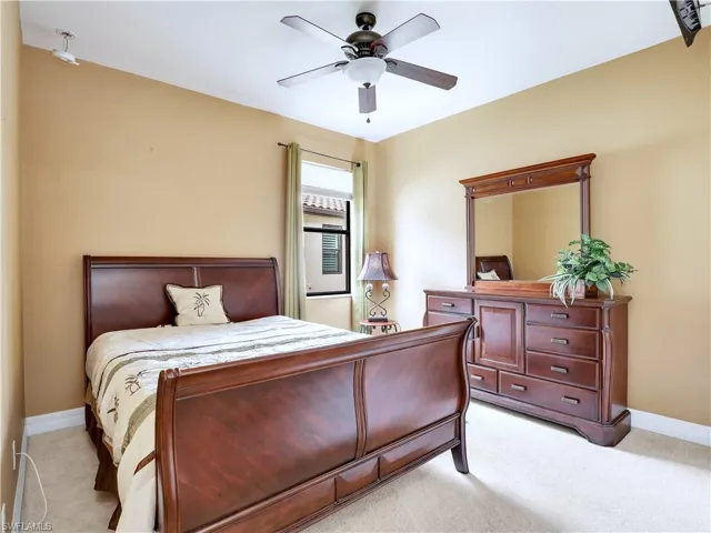 Lower bedroom