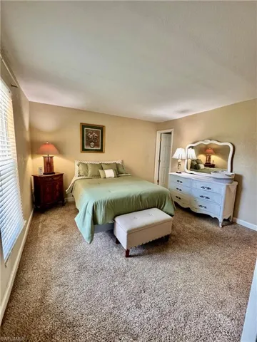 12658 Kenwood Ln B, Fort Myers, Florida 33907