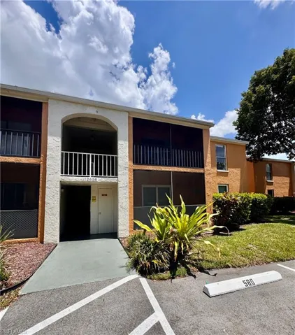 12658 Kenwood Ln B, Fort Myers, Florida 33907