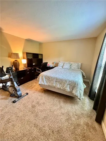 12658 Kenwood Ln B, Fort Myers, Florida 33907