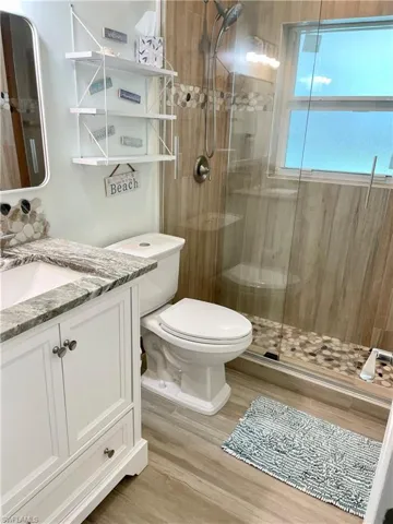 28  Constitution  DR, Naples, FL 34112