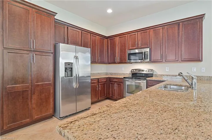11220  Sparkleberry  DR, Fort Myers, FL 33913