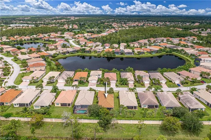 11220  Sparkleberry  DR, Fort Myers, FL 33913