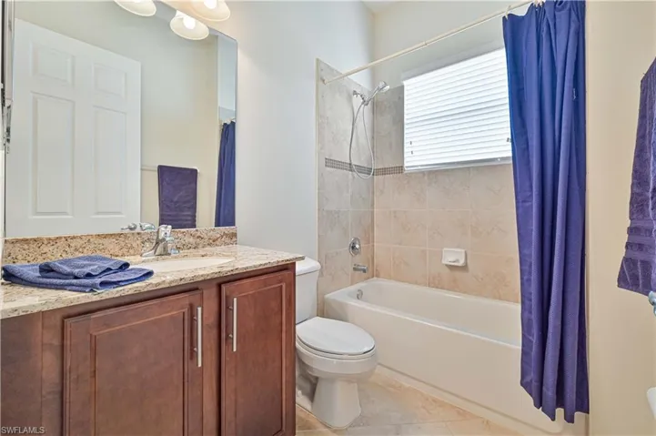 11220  Sparkleberry  DR, Fort Myers, FL 33913