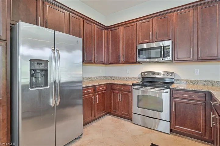 11220  Sparkleberry  DR, Fort Myers, FL 33913