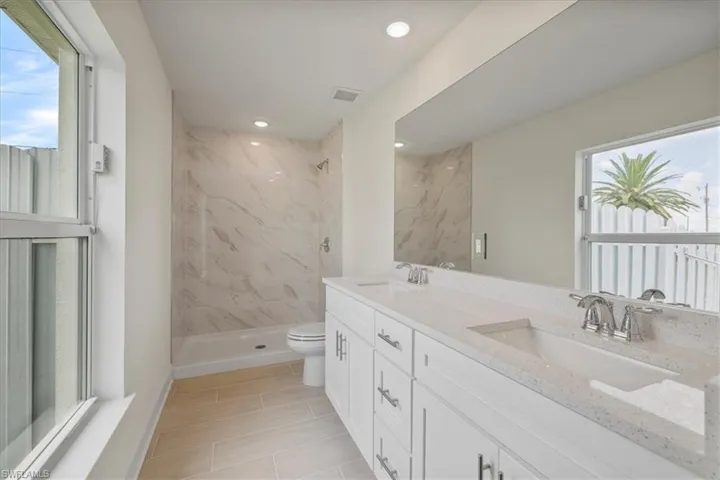 1927 NW 22nd  PL, Cape Coral, FL 33993