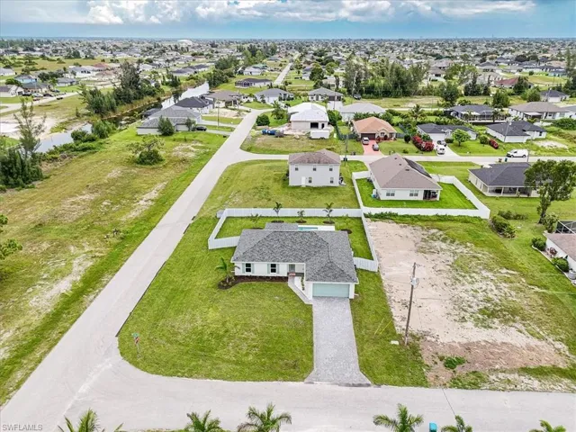 1927 NW 22nd  PL, Cape Coral, FL 33993