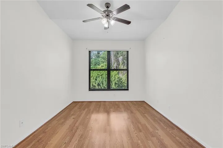 7655  Meadow Lakes  DR, Naples, FL 34104