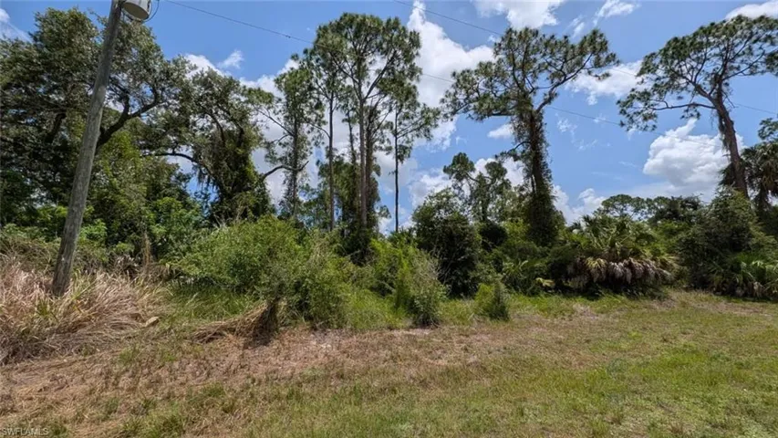 6065 S Moss Cir, Labelle, Florida 33935