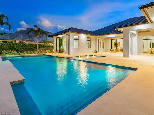 500 Ridge Dr, Naples, Florida 34108