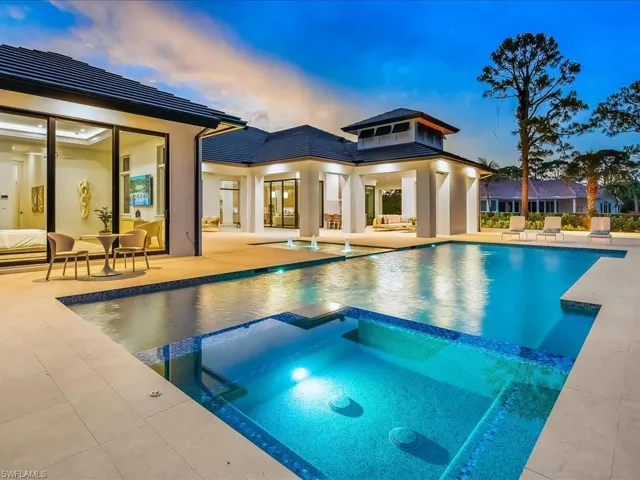 500 Ridge Dr, Naples, Florida 34108