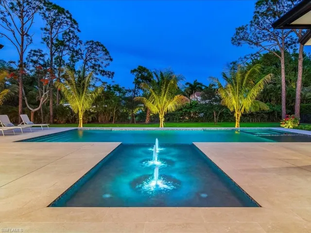 500 Ridge Dr, Naples, Florida 34108