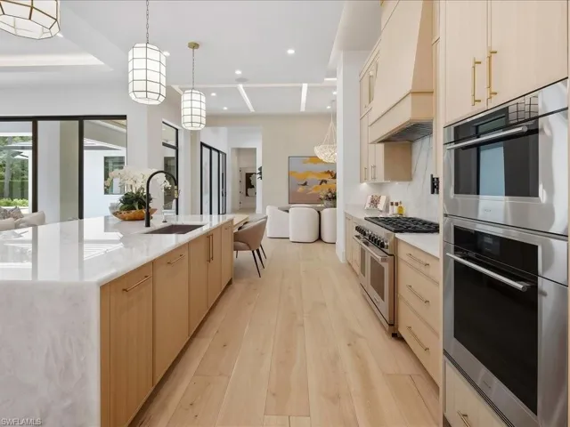 500 Ridge Dr, Naples, Florida 34108