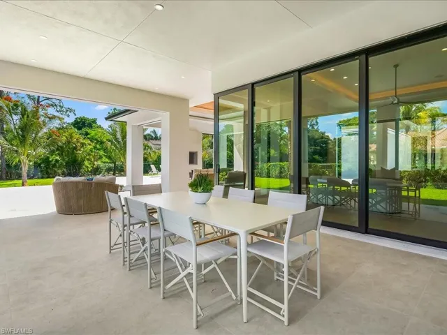 500 Ridge Dr, Naples, Florida 34108