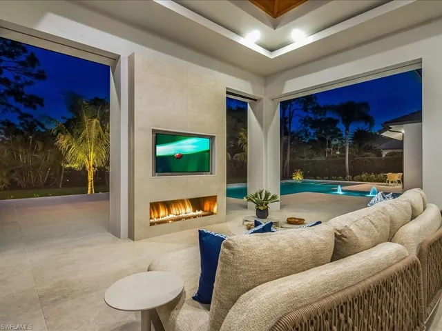 500 Ridge Dr, Naples, Florida 34108