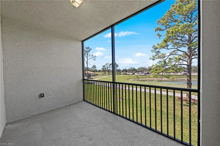 18451  Copperhead N CT, Lehigh Acres, FL 33936