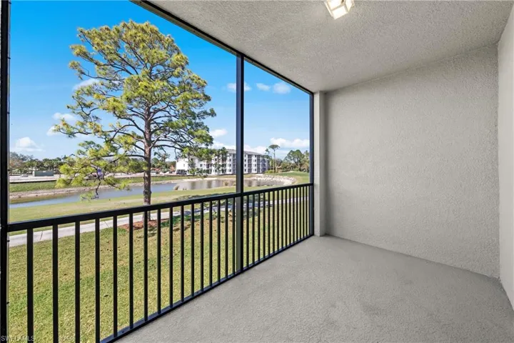 18451  Copperhead N CT, Lehigh Acres, FL 33936