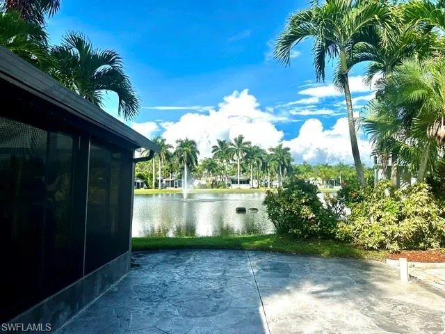 1282 Silver Lakes Blvd, Naples, Florida 34114
