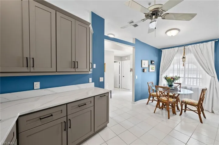 9087  Michael  CIR, Naples, FL 34113
