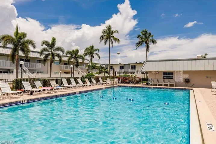 6777  Winkler  RD, Fort Myers, FL 33919